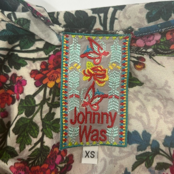 Johnny Was pullover top women’s size XS tropical birds summery vacation casual - Picture 5 of 16